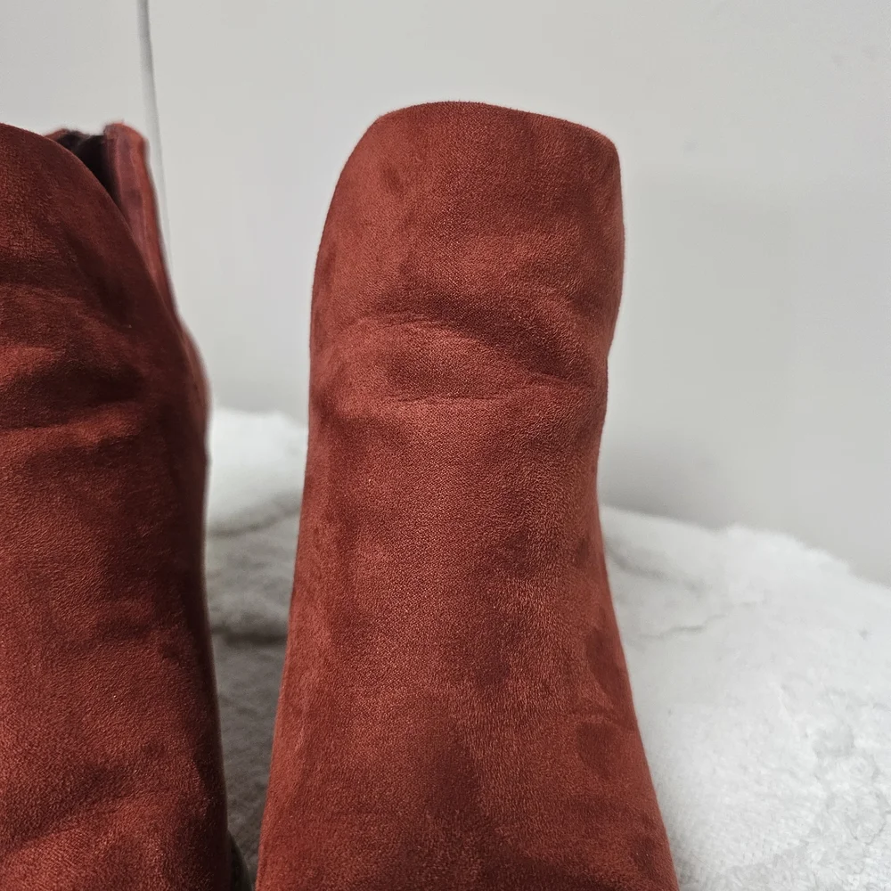 Sun + Stone Rust‎ Orange Ankle Booties Fall Autumn Chic Pumpkin Size 7